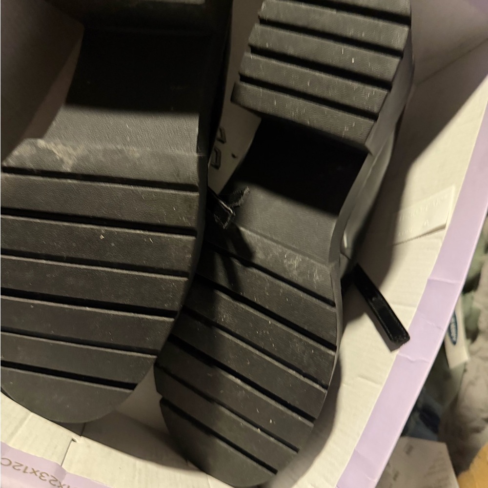 Madden Girl Glossy Black Mary Jane Shoes - Picture 6 of 6